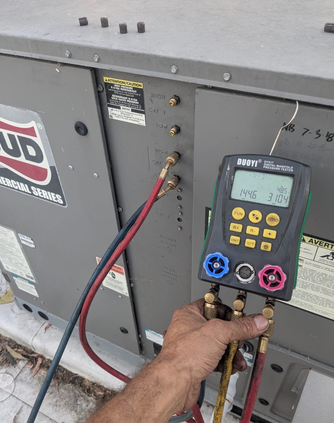 HVAC gauge diagnostics