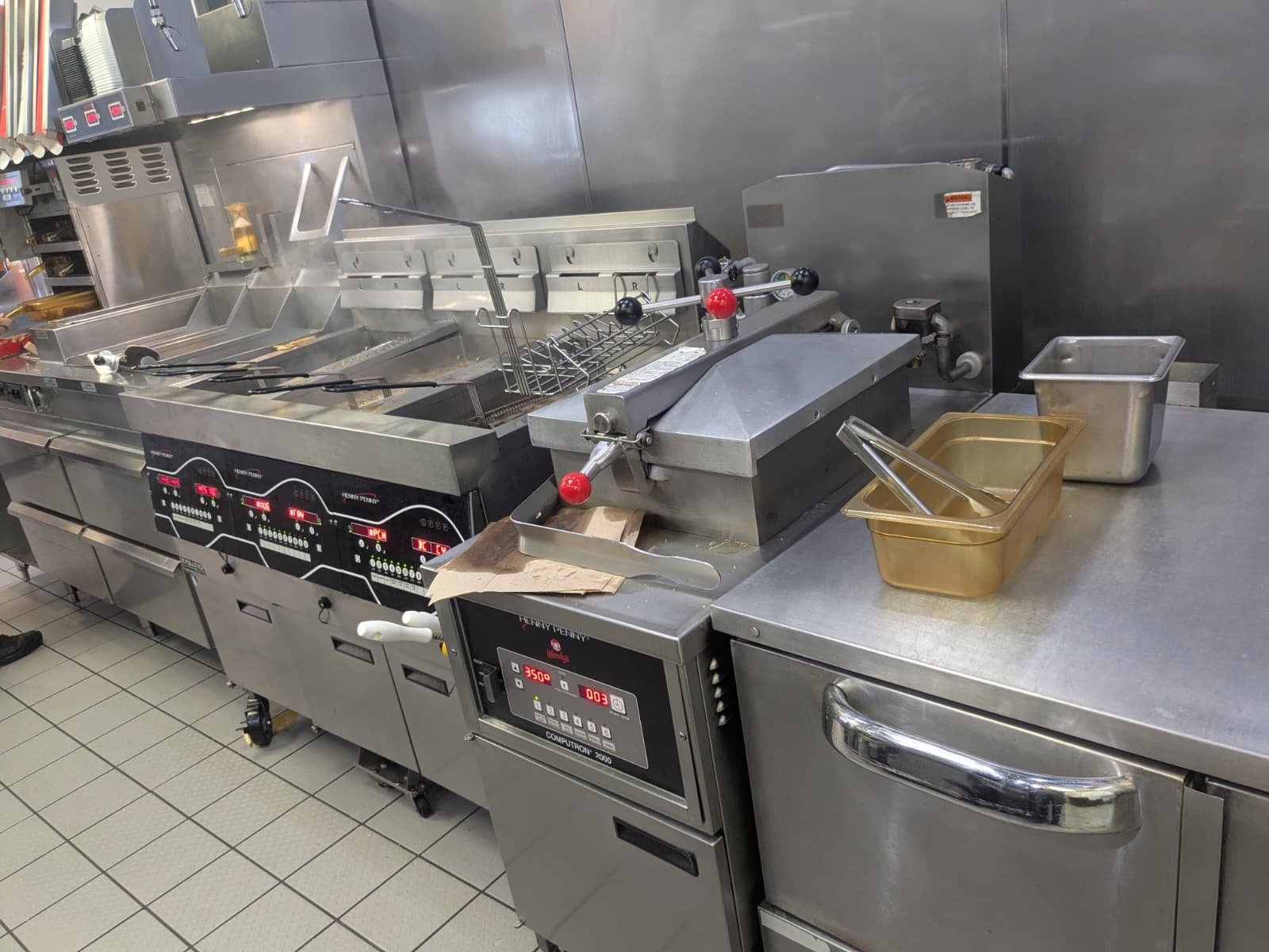 Restaurant equipment service